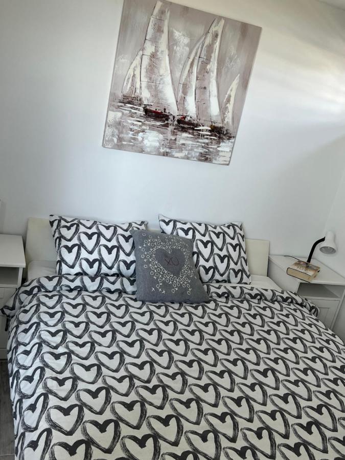 Apartments Linic Nin Luaran gambar