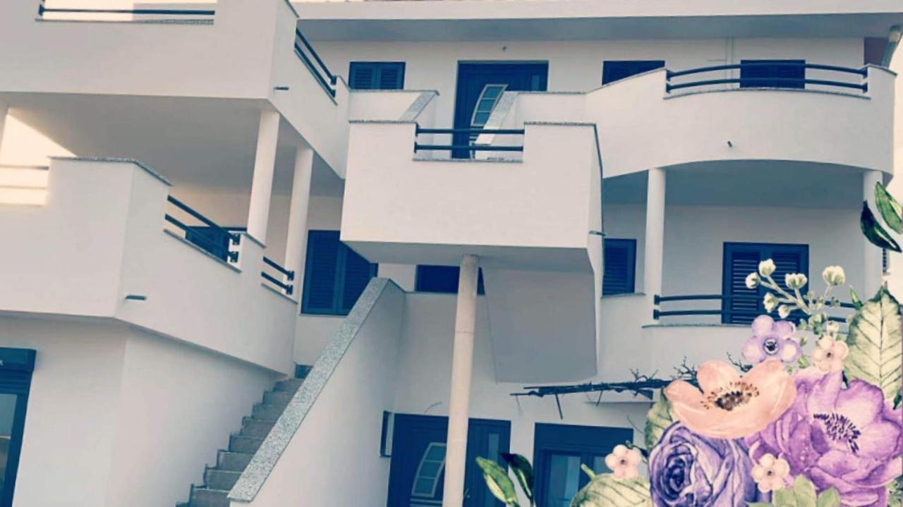 Apartments Linic Nin Luaran gambar